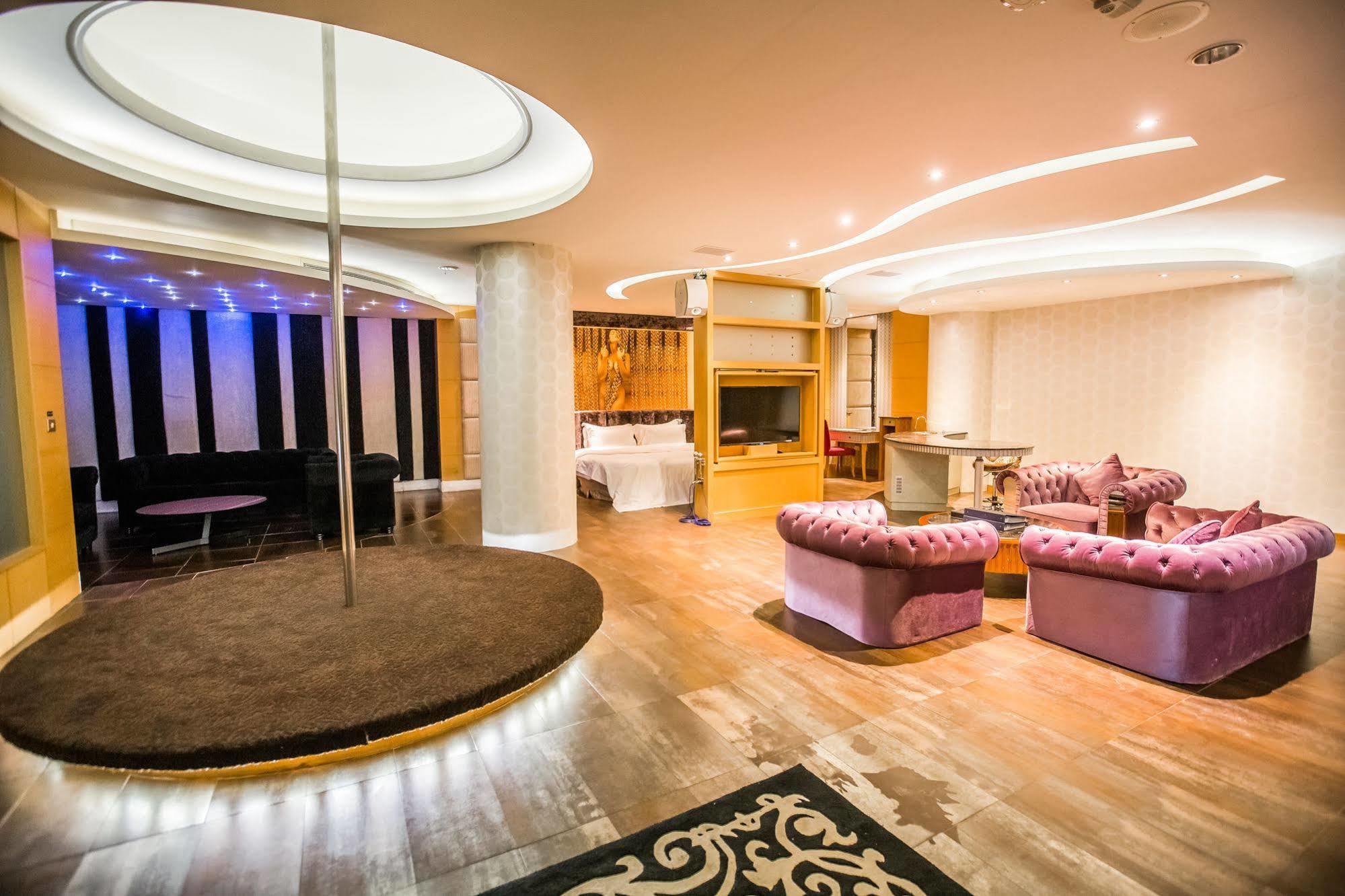 Ohya Chain Boutique Motel-Xinying Εξωτερικό φωτογραφία